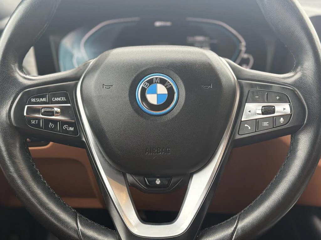 BMW 330 e * xdrive* * HeadUp* AвтоКредит* (ЦЕНА ДО БГ), снимка 8 - Автомобили и джипове - 53847133