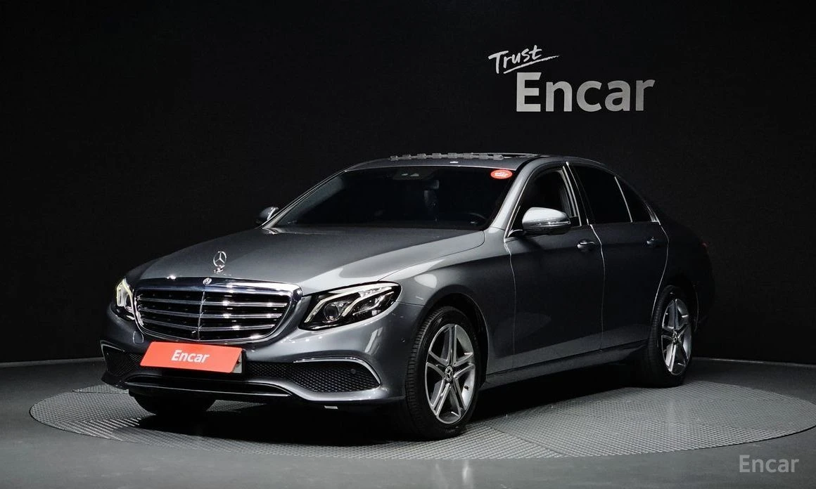 Mercedes-Benz E 300