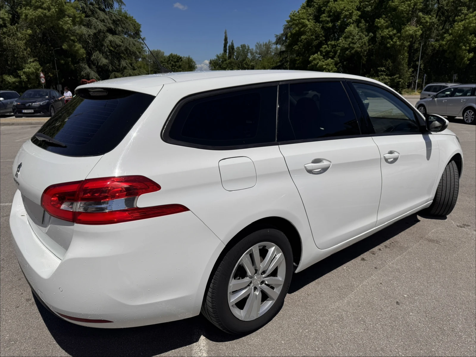 Peugeot 308 SW, снимка 4 - Автомобили и джипове - 54594879