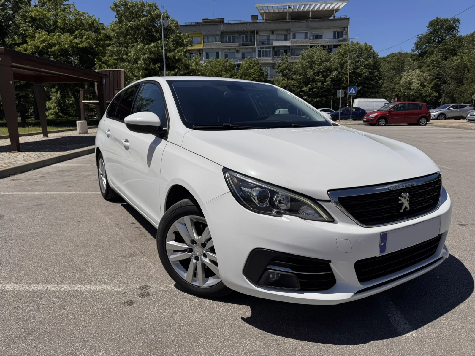 Peugeot 308 SW, снимка 5 - Автомобили и джипове - 54594879