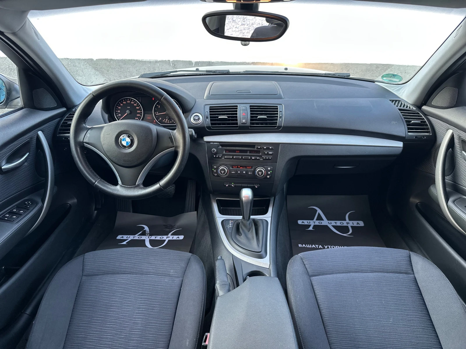 BMW 118 АВТОМАТИК/ПОДГРЕВ/ПАРКТРОНИК, снимка 5 - Автомобили и джипове - 54829256