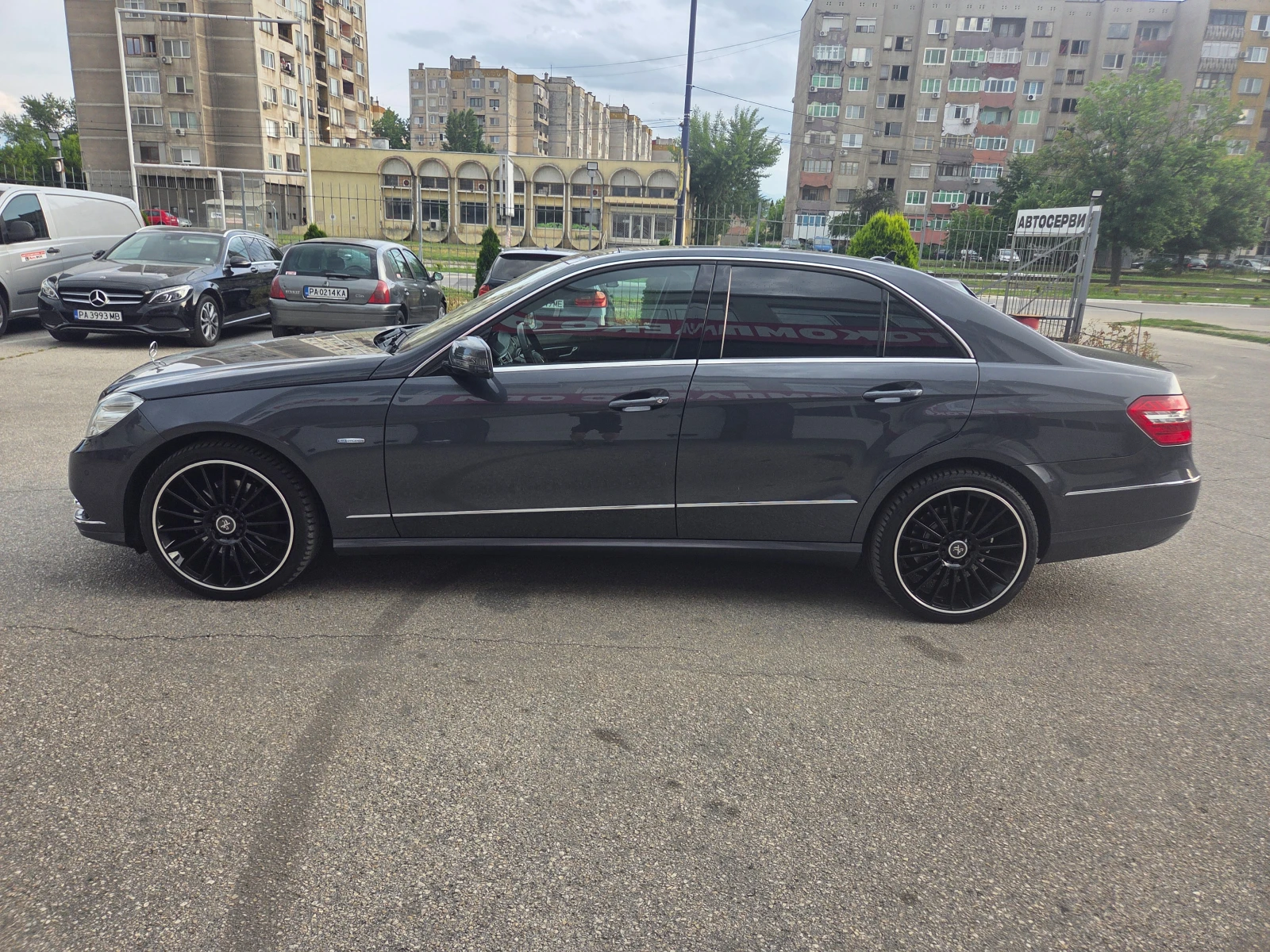 Mercedes-Benz E 350 CDI-ELEGANCE(265 Hp)AT/Navi/Камера, снимка 2 - Автомобили и джипове - 54829435