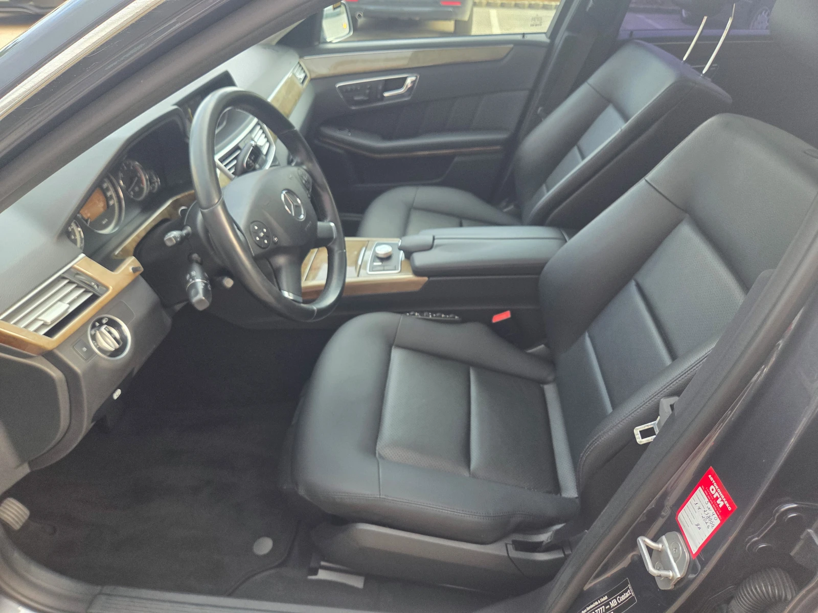 Mercedes-Benz E 350 CDI-ELEGANCE(265 Hp)AT/Navi/Камера, снимка 10 - Автомобили и джипове - 54829435