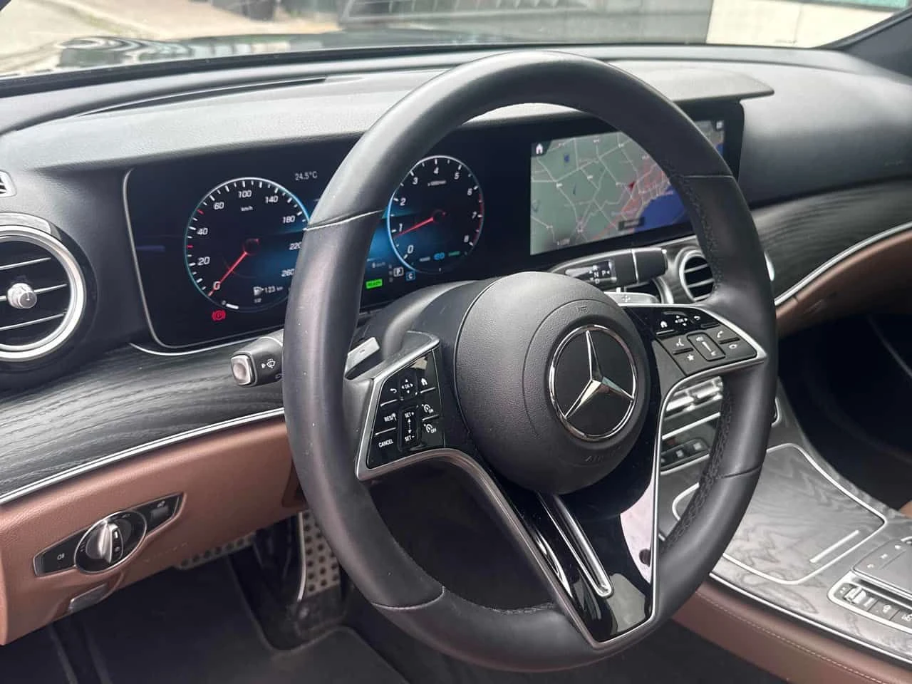 Mercedes-Benz E 450 | DISTRONIC | 360 | HUD | BURMESTER | , снимка 16 - Автомобили и джипове - 54841167