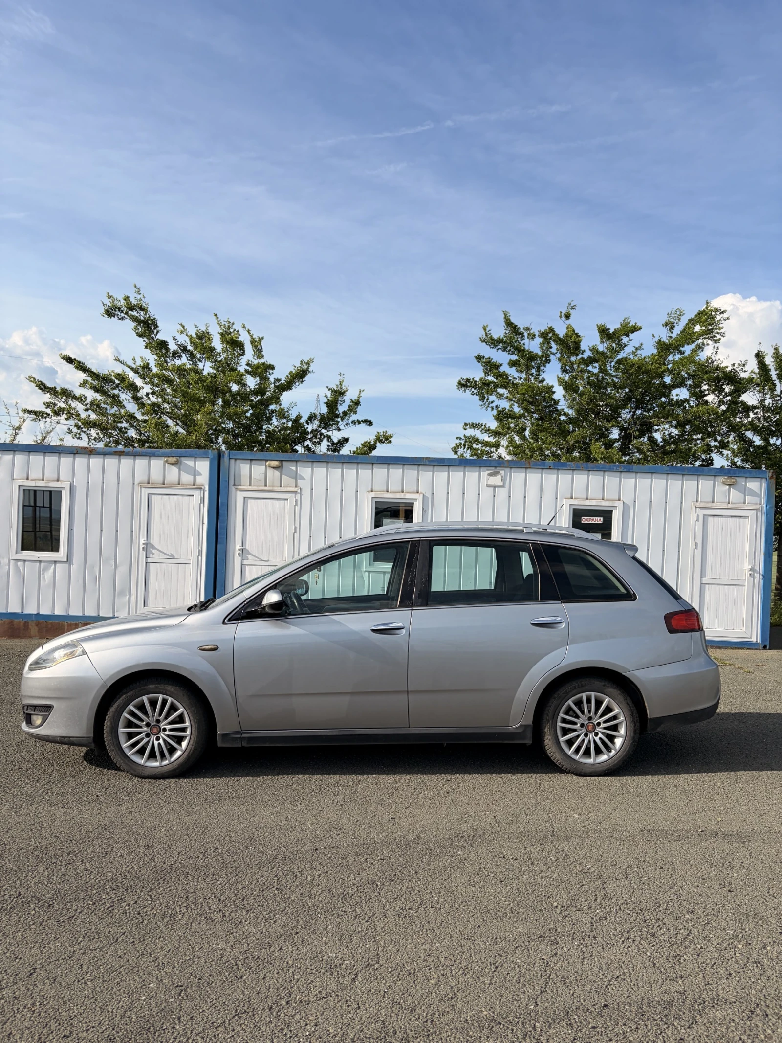 Fiat Croma 1.9, снимка 8 - Автомобили и джипове - 55163450
