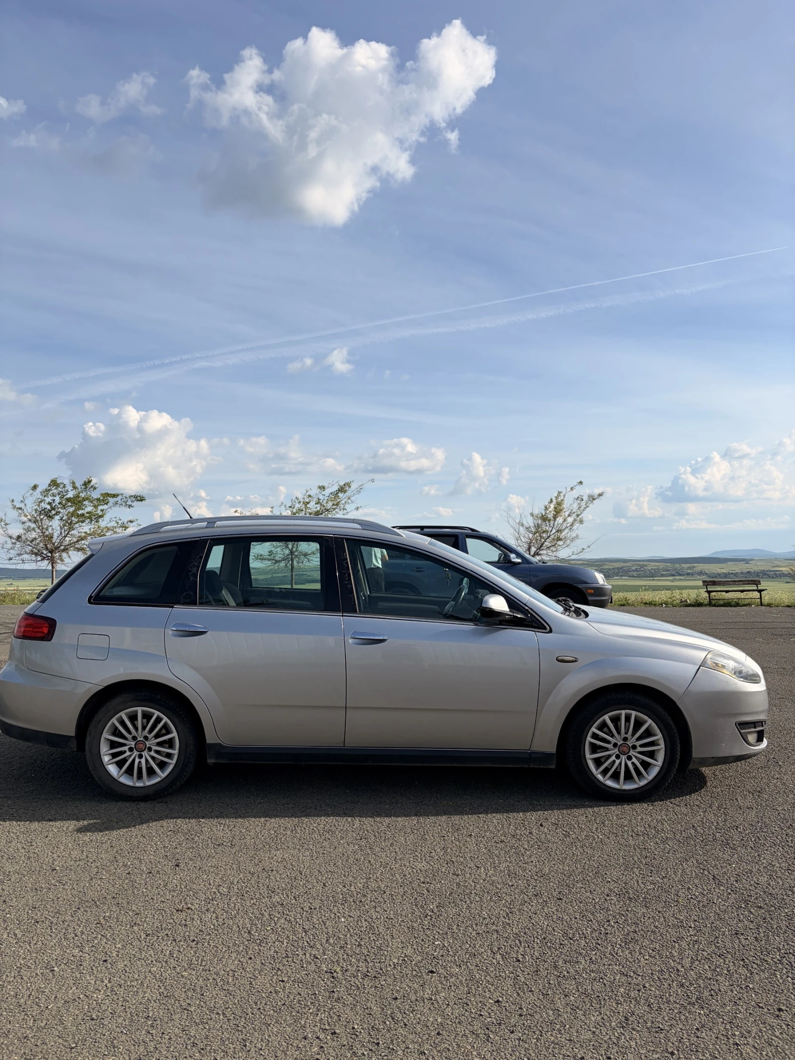 Fiat Croma 1.9, снимка 4 - Автомобили и джипове - 55163450