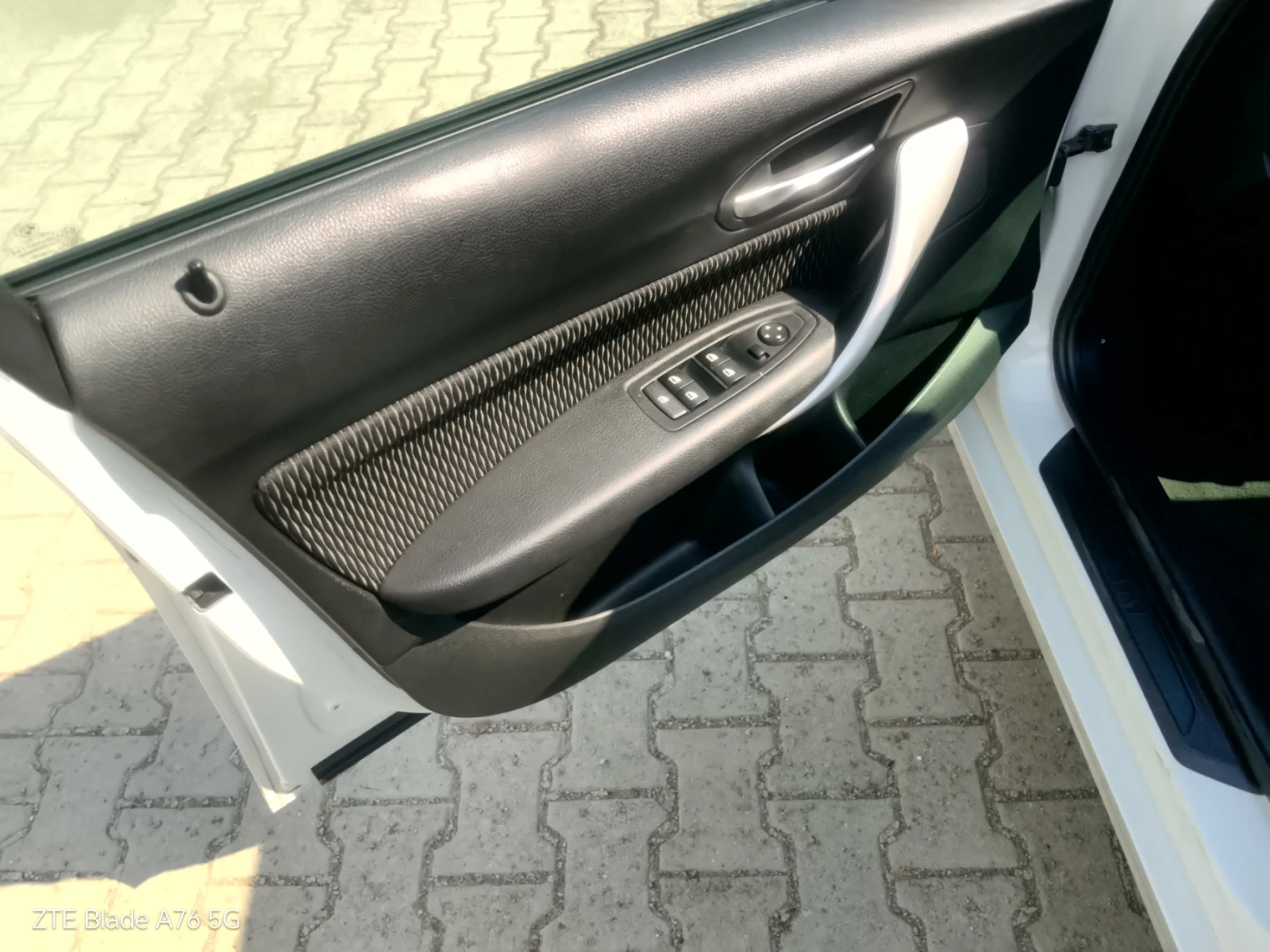 BMW 120 2.0 D, снимка 12 - Автомобили и джипове - 55241738