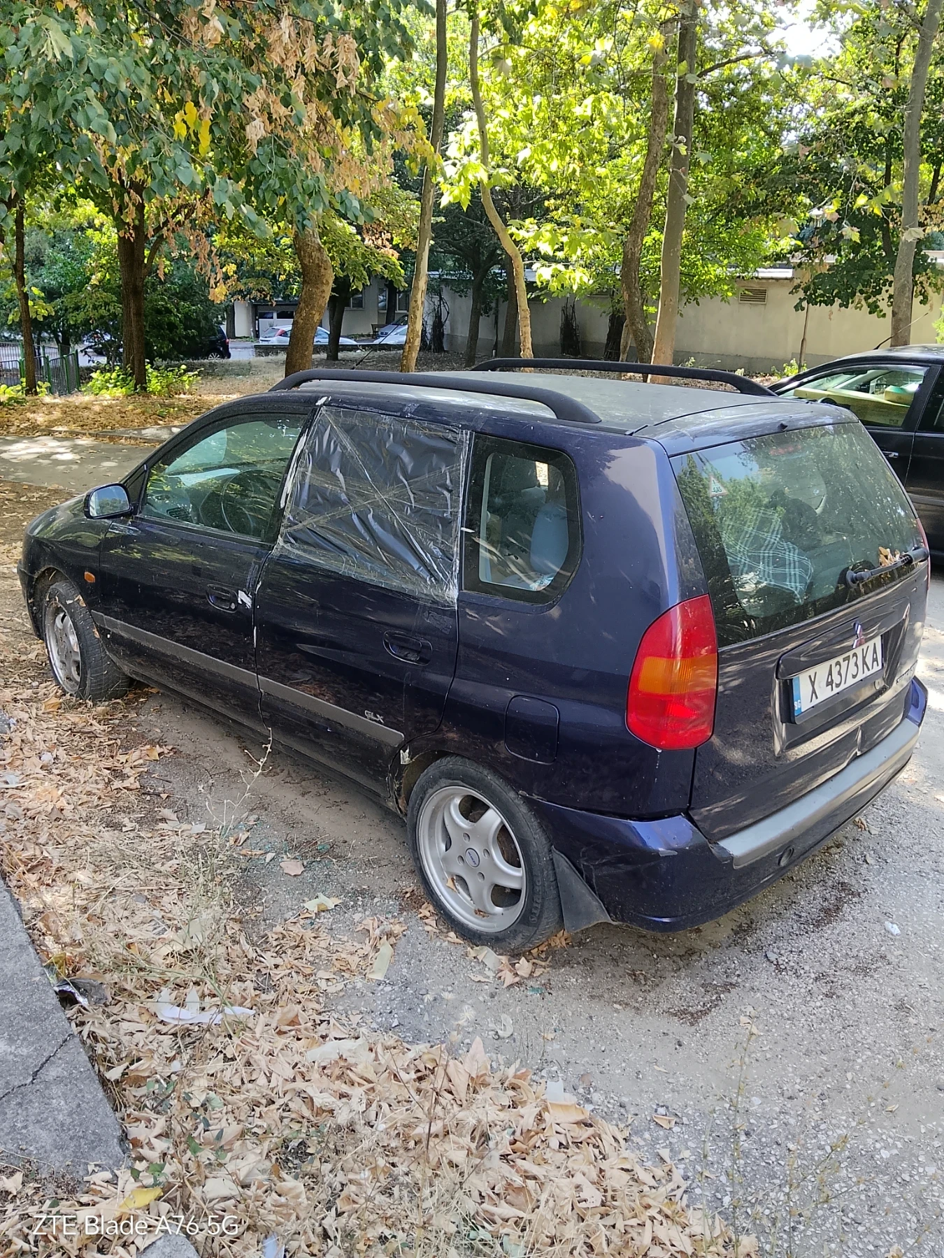 Mitsubishi Space star 1, 6, снимка 5 - Автомобили и джипове - 55776979