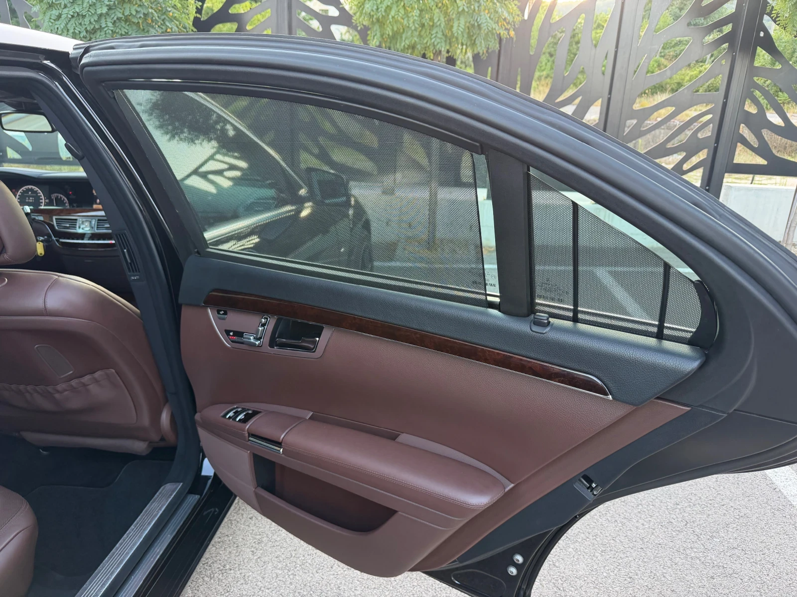 Mercedes-Benz S 350 LONG/H&K/Pano/Обдухване , снимка 13 - Автомобили и джипове - 55873276