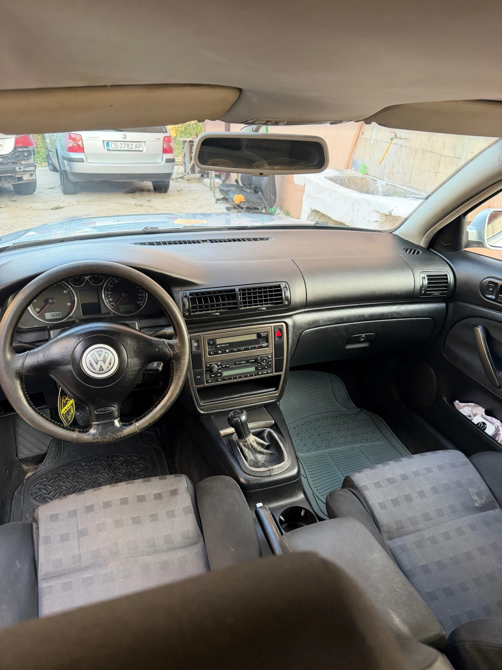 VW Passat 1.9tdi 131hp 6ск, снимка 7 - Автомобили и джипове - 55976852