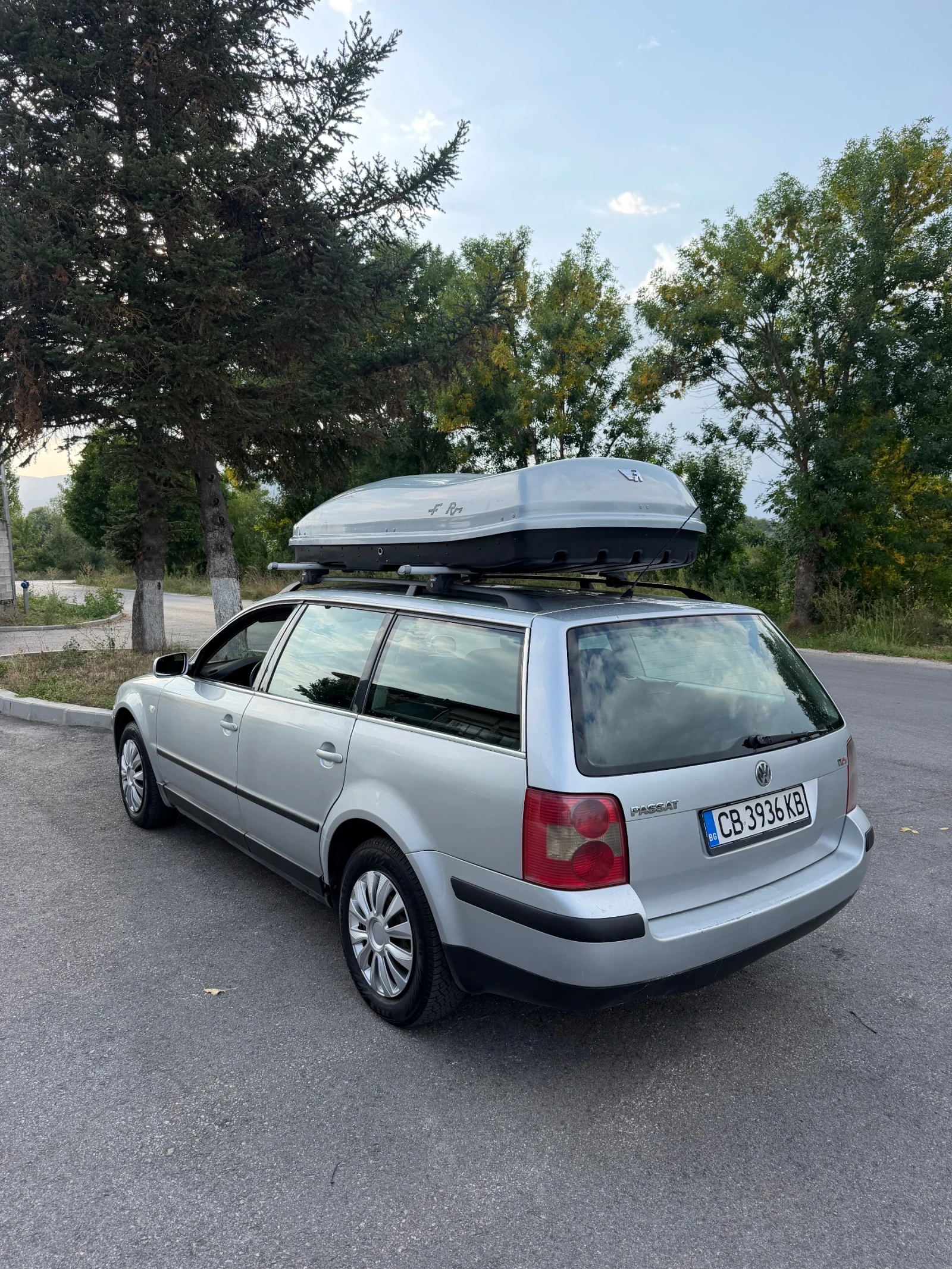 VW Passat 1.9tdi 131hp 6ск, снимка 6 - Автомобили и джипове - 55976852