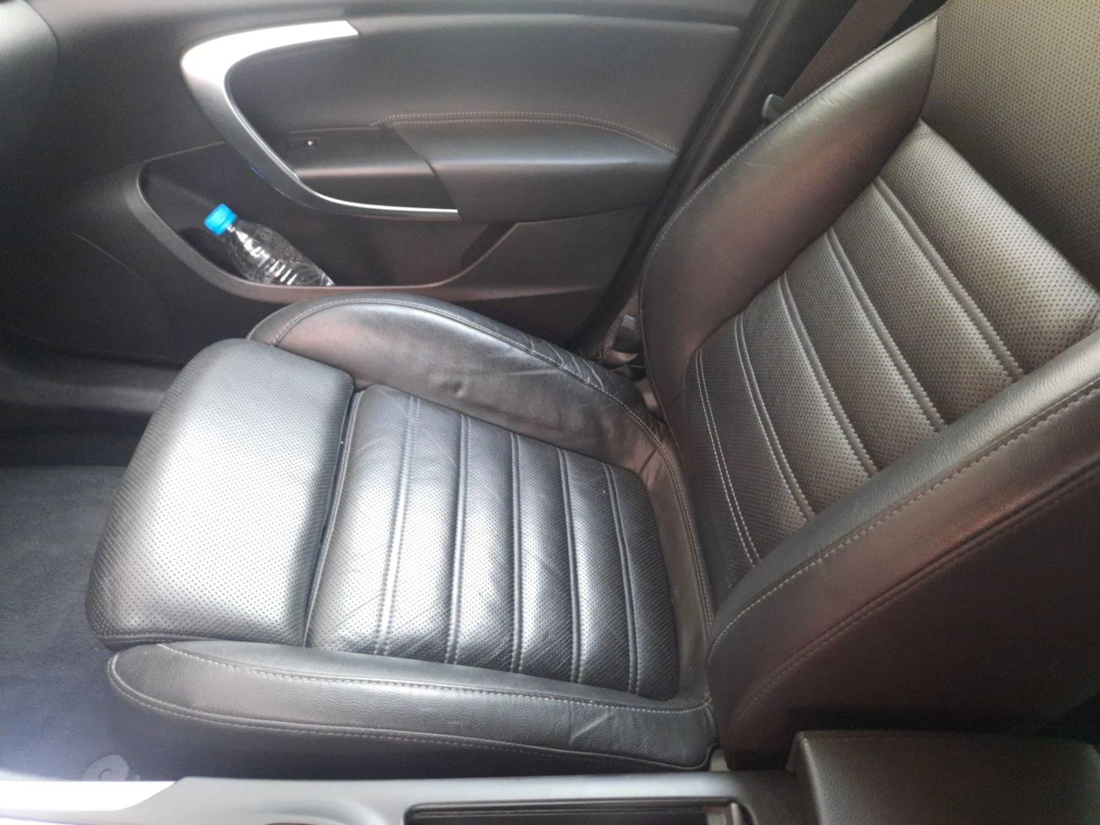 Opel Insignia, снимка 8 - Автомобили и джипове - 56239474