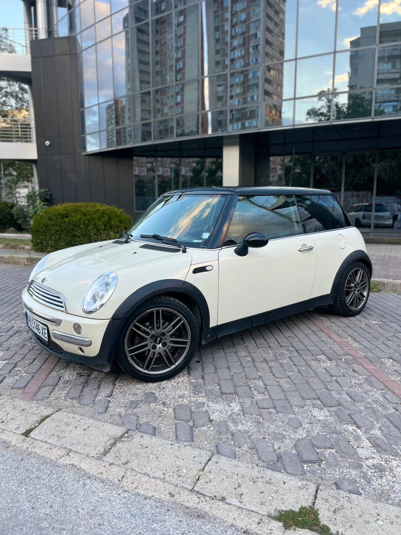 Mini Cooper 1.6i, снимка 2 - Автомобили и джипове - 56260332