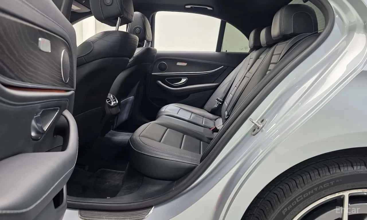 Mercedes-Benz E 220 * 4MATIC AMG Line * ���� �� �������� | Mobile.bg � ����������� 12