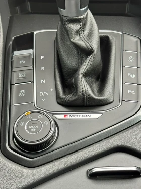 VW Tiguan 2.0TDI 4Motion АВТОМАТ ИТАЛИЯ - 29900 лв. - 88998216 14