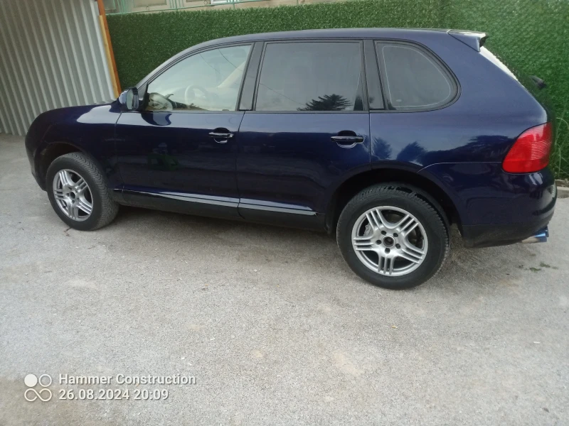 Porsche Cayenne, снимка 13 - Автомобили и джипове - 47018434