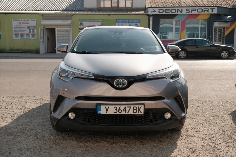 Toyota C-HR 1.8 хибрид гаранция, снимка 1 - Автомобили и джипове - 48231353