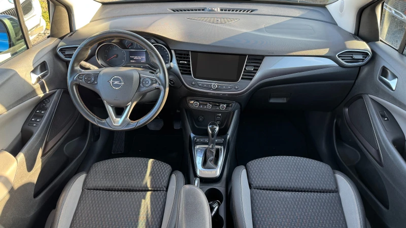 Opel Crossland X Автоматик, Внос Швейцария! PDC, Камера, LED, HBA, снимка 12 - Автомобили и джипове - 52873090