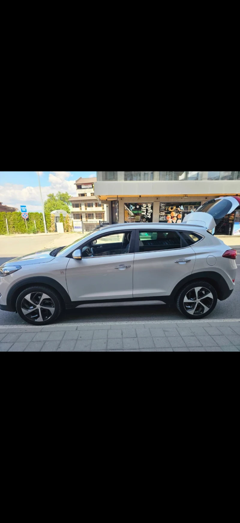 Hyundai Tucson 1.7crdi, снимка 4 - Автомобили и джипове - 53327307