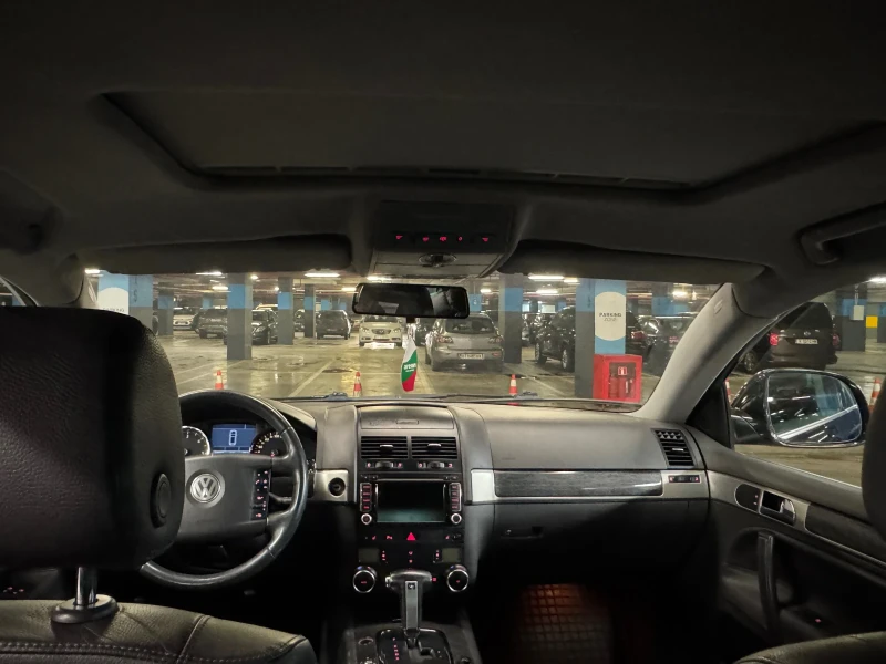 VW Touareg V6 TDI, снимка 5 - Автомобили и джипове - 53343988