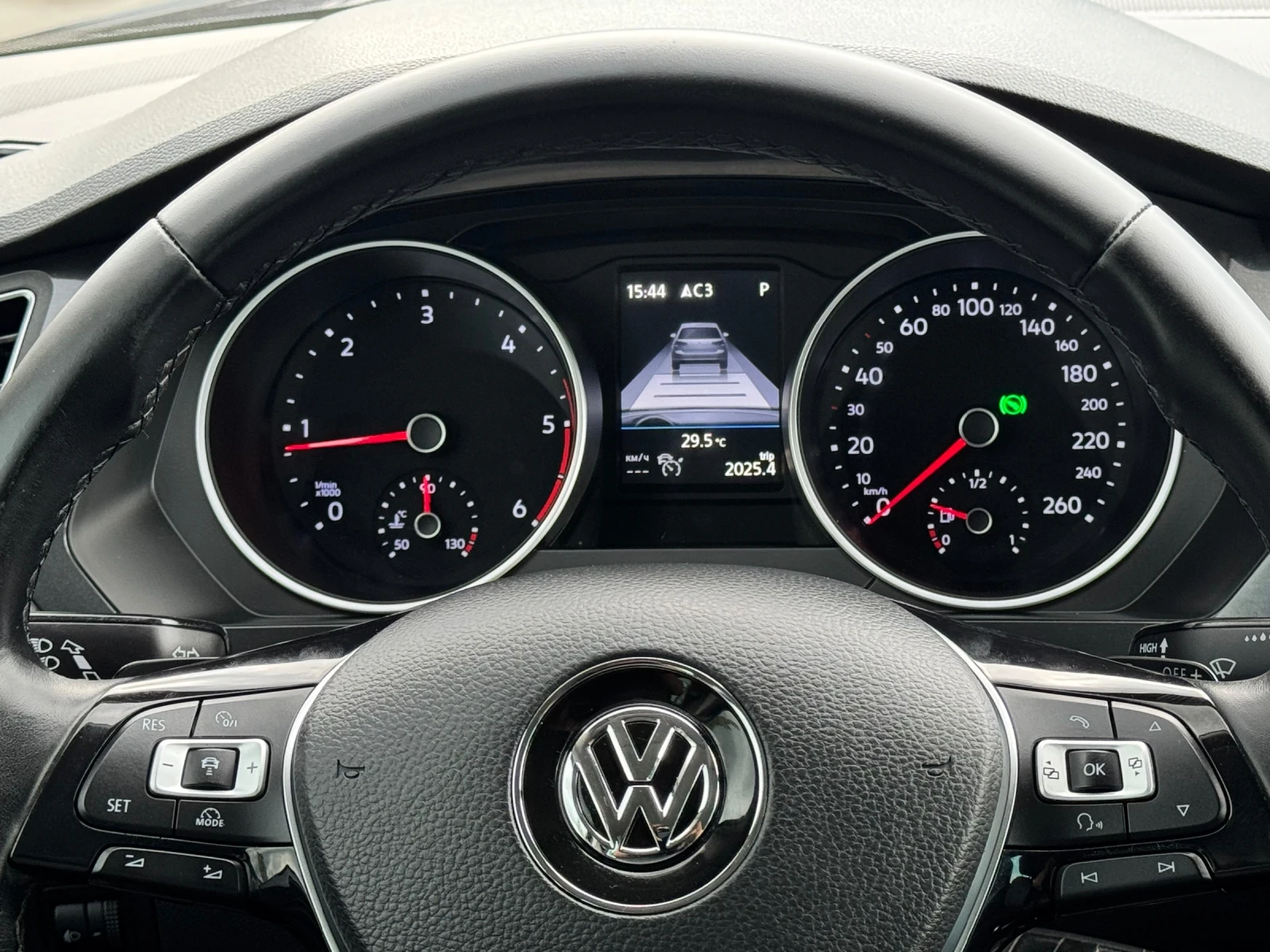 VW Tiguan 2.0TDI 4Motion АВТОМАТ ИТАЛИЯ | Mobile.bg — изображение 13