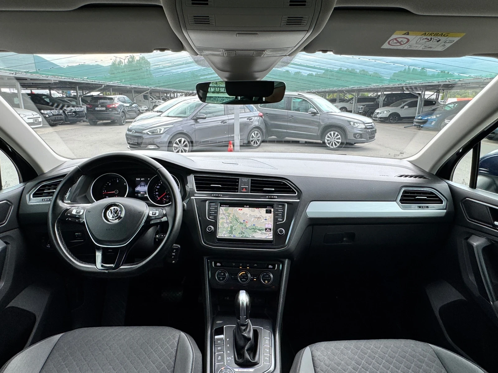 VW Tiguan 2.0TDI 4Motion АВТОМАТ ИТАЛИЯ | Mobile.bg — изображение 11