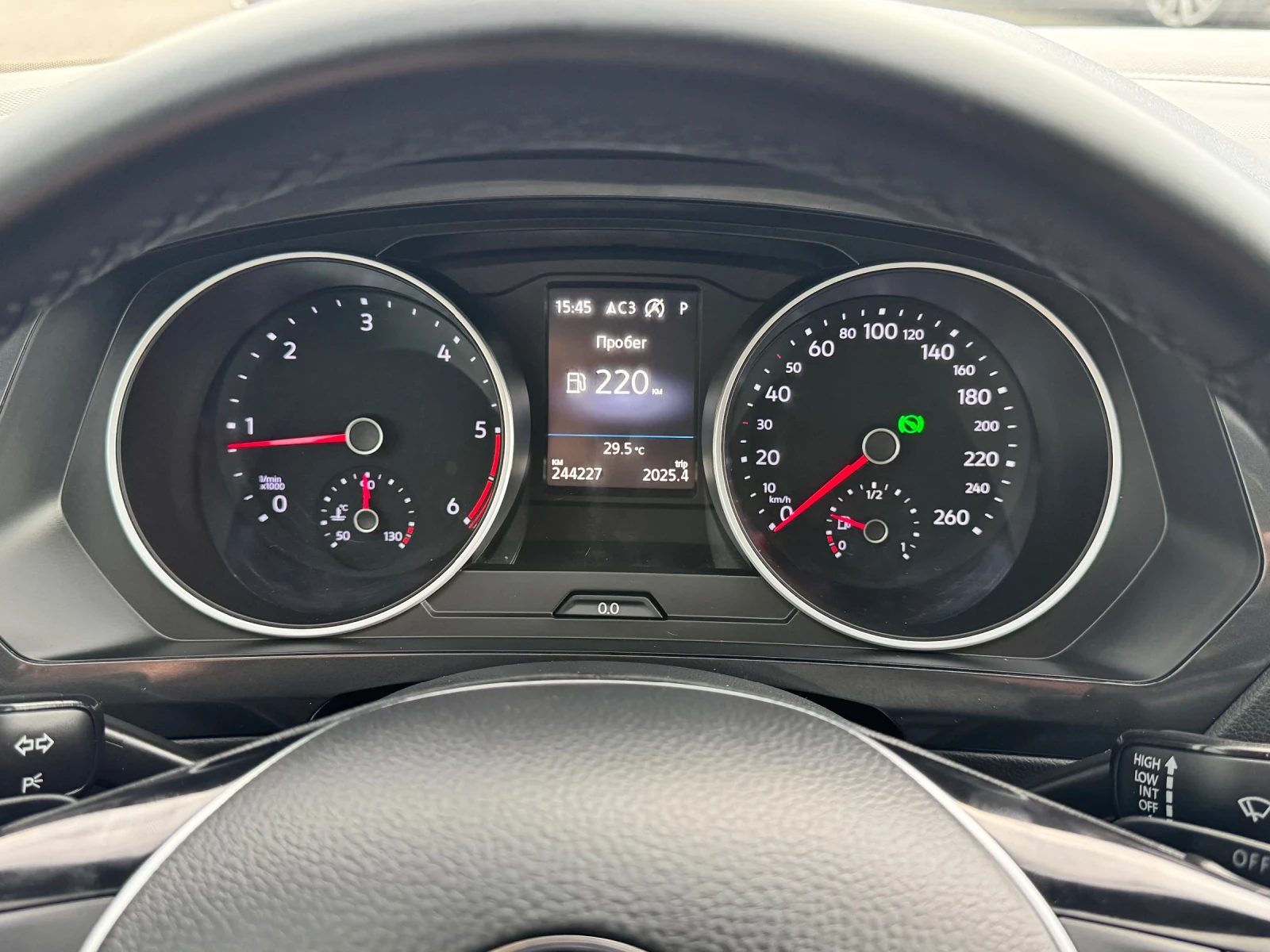 VW Tiguan 2.0TDI 4Motion АВТОМАТ ИТАЛИЯ | Mobile.bg — изображение 16