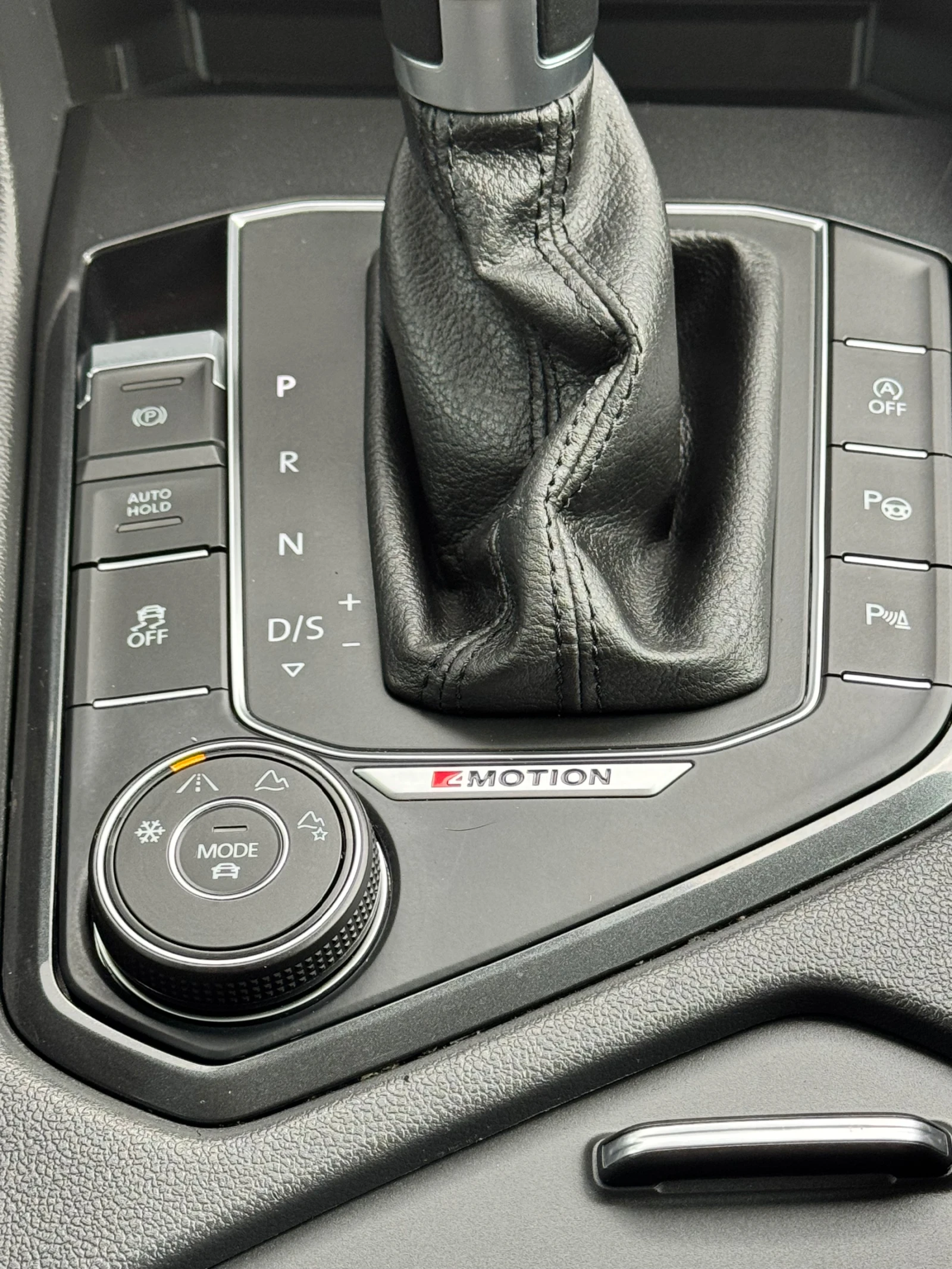 VW Tiguan 2.0TDI 4Motion АВТОМАТ ИТАЛИЯ | Mobile.bg — изображение 14