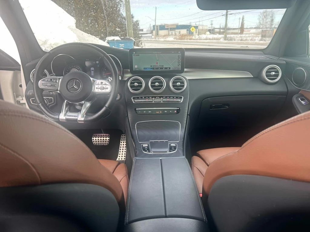 Mercedes-Benz GLC 43 AMG * CARFAX * БЕЗ ПЪРВОНАЧАЛНА ВНОСКА - изображение 9