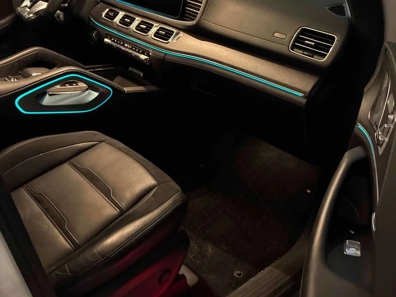 Mercedes-Benz GLE 53 4MATIC  AMG /BURMESTER/ОБСУХ/360/DIS, снимка 14 - Автомобили и джипове - 53816533