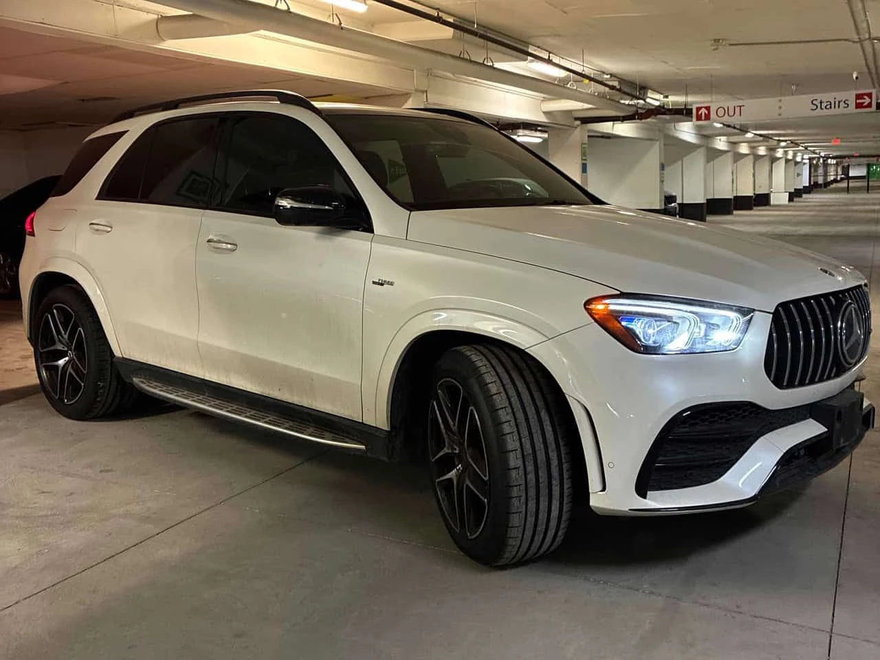 Mercedes-Benz GLE 53 4MATIC  AMG /BURMESTER/ОБСУХ/360/DIS, снимка 3 - Автомобили и джипове - 53816533