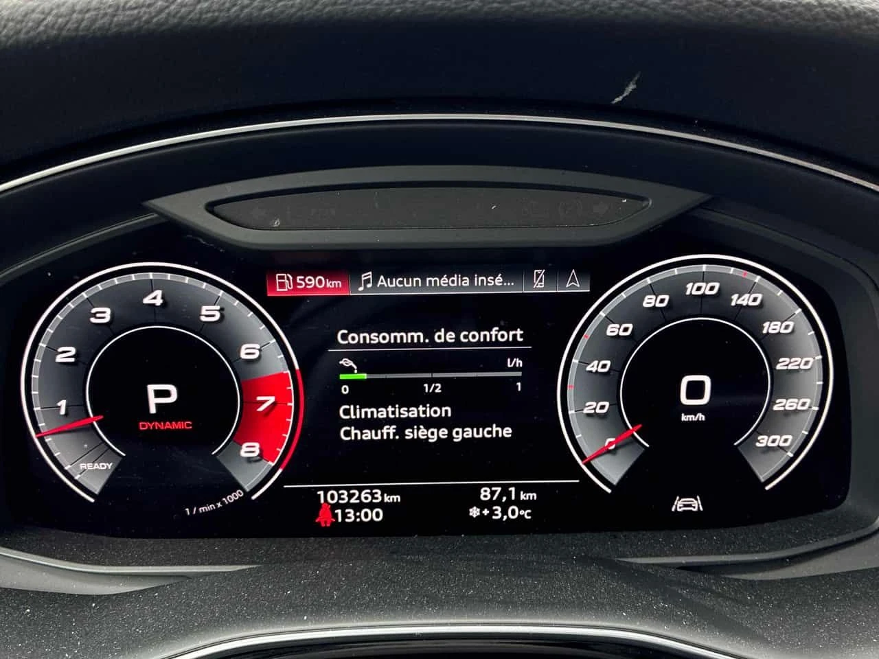 Audi Q7 * Komfort * S-line* ПОДГРЕВ* ПАНОРАМА* , снимка 8 - Автомобили и джипове - 53907180