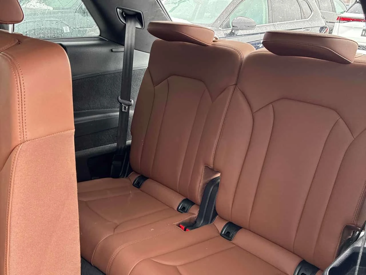 Audi Q7 * Komfort * S-line* ПОДГРЕВ* ПАНОРАМА* , снимка 11 - Автомобили и джипове - 53907180