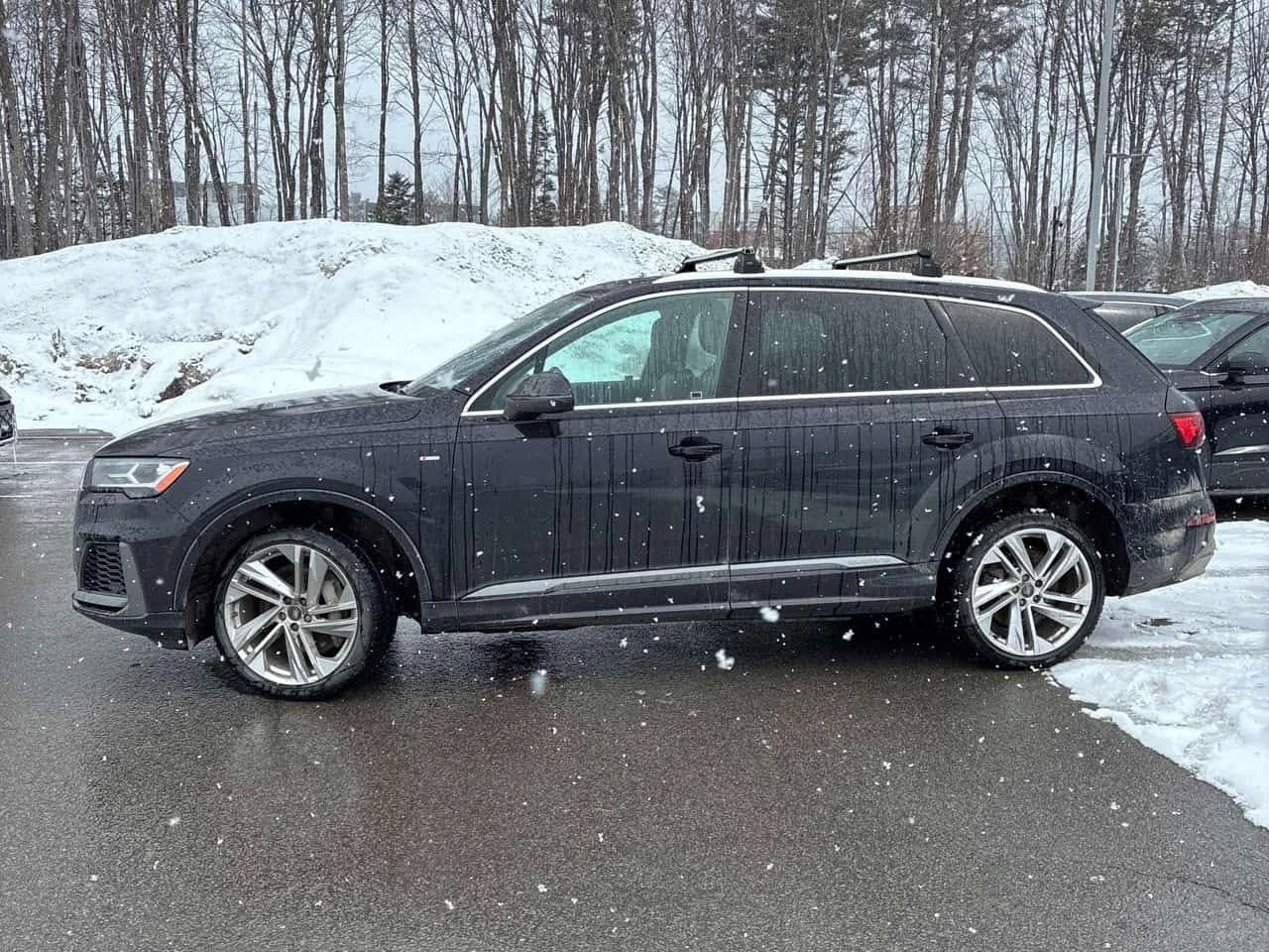 Audi Q7 * Komfort * S-line* ПОДГРЕВ* ПАНОРАМА* , снимка 2 - Автомобили и джипове - 53907180