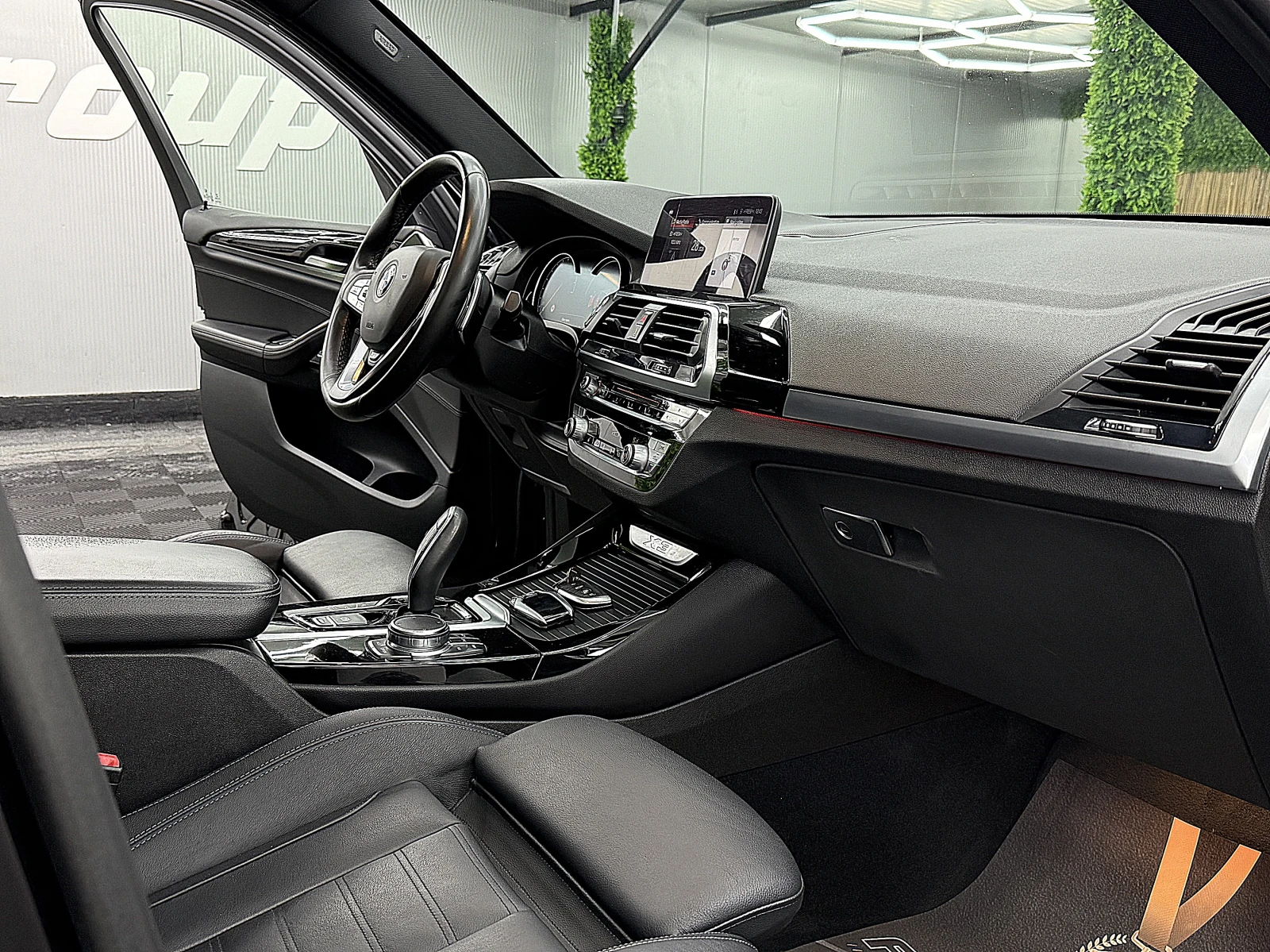 BMW X3 PANORAMA/M-paket/KeylessGo/360-k/СОБСТВЕН ЛИЗИНГ, снимка 10 - Автомобили и джипове - 54712146