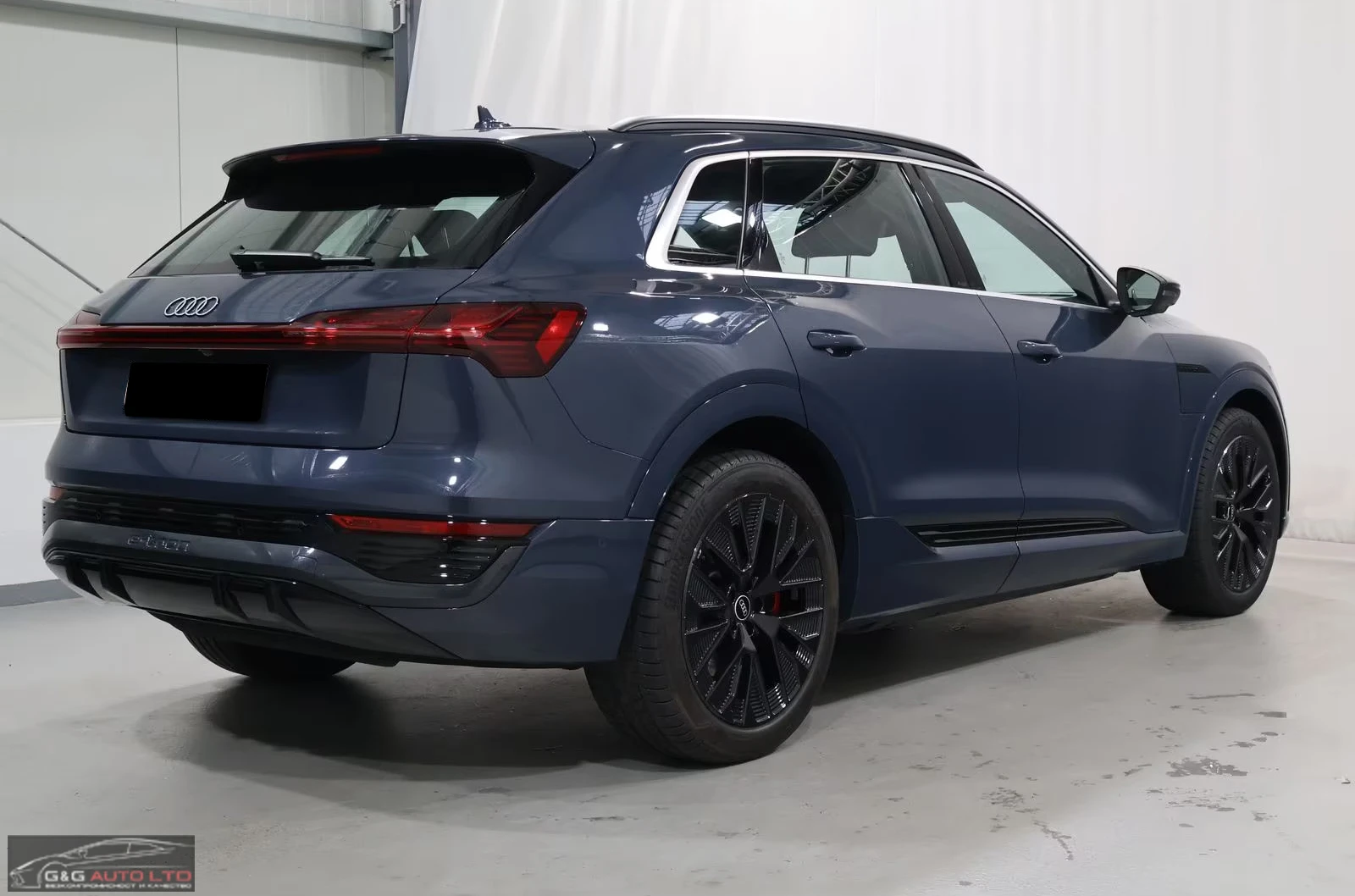Audi Q8 50/QUATTRO/340HP/ADVANCED/360/LED/NAVI/HUD/372q, снимка 4 - Автомобили и джипове - 54780057