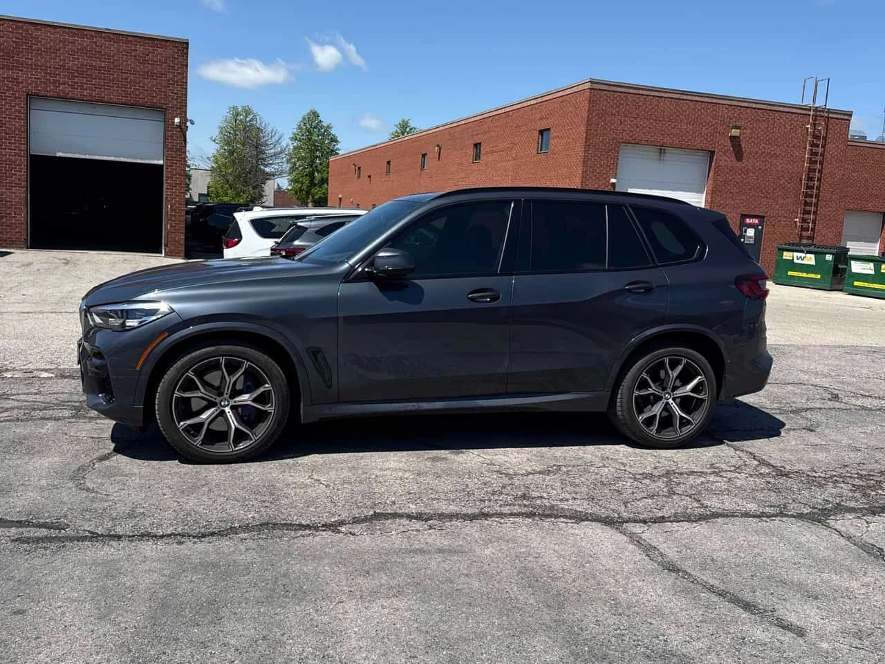 BMW X5 * xDrive40i * CARFAX * БЕЗ ПЪРВОНАЧАЛНА ВНОСКА, снимка 2 - Автомобили и джипове - 54783098