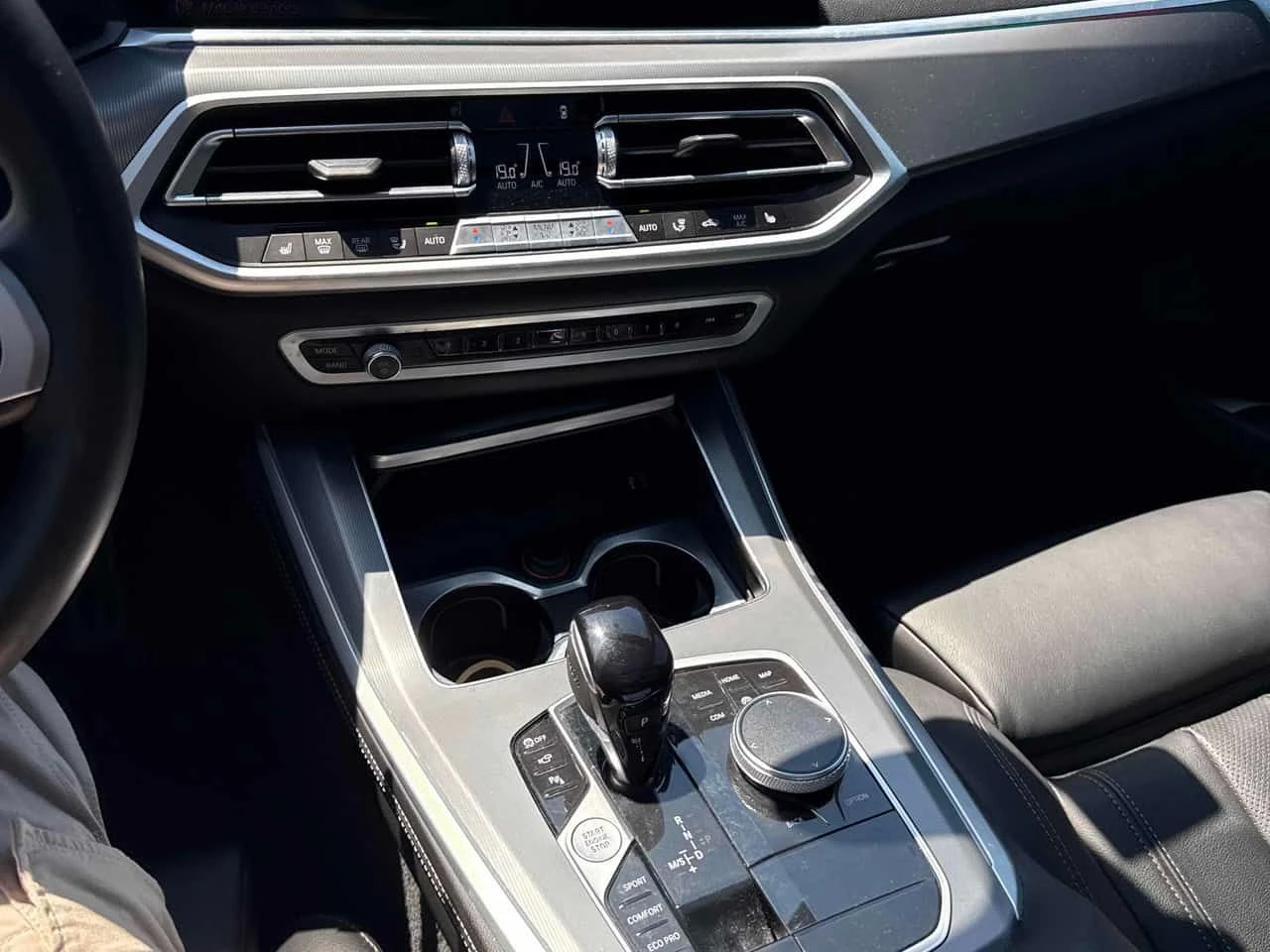 BMW X5 * xDrive40i * CARFAX * БЕЗ ПЪРВОНАЧАЛНА ВНОСКА, снимка 11 - Автомобили и джипове - 54783098