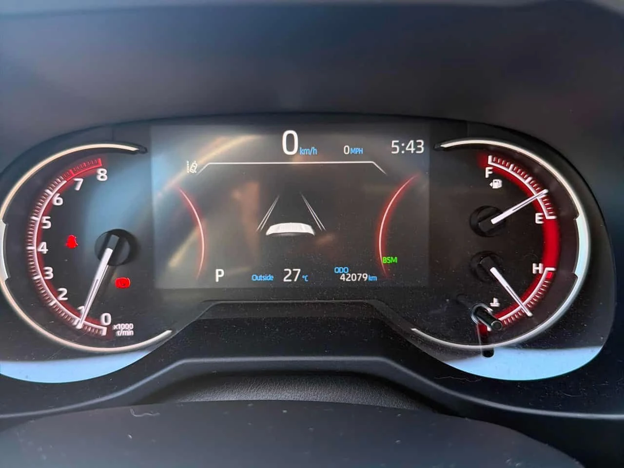 Toyota Rav4 * Trail* АВТОКРЕДИТ БЕЗ ПЪРВОНАЧАЛНА ВНОСКА* , снимка 8 - Автомобили и джипове - 55083021