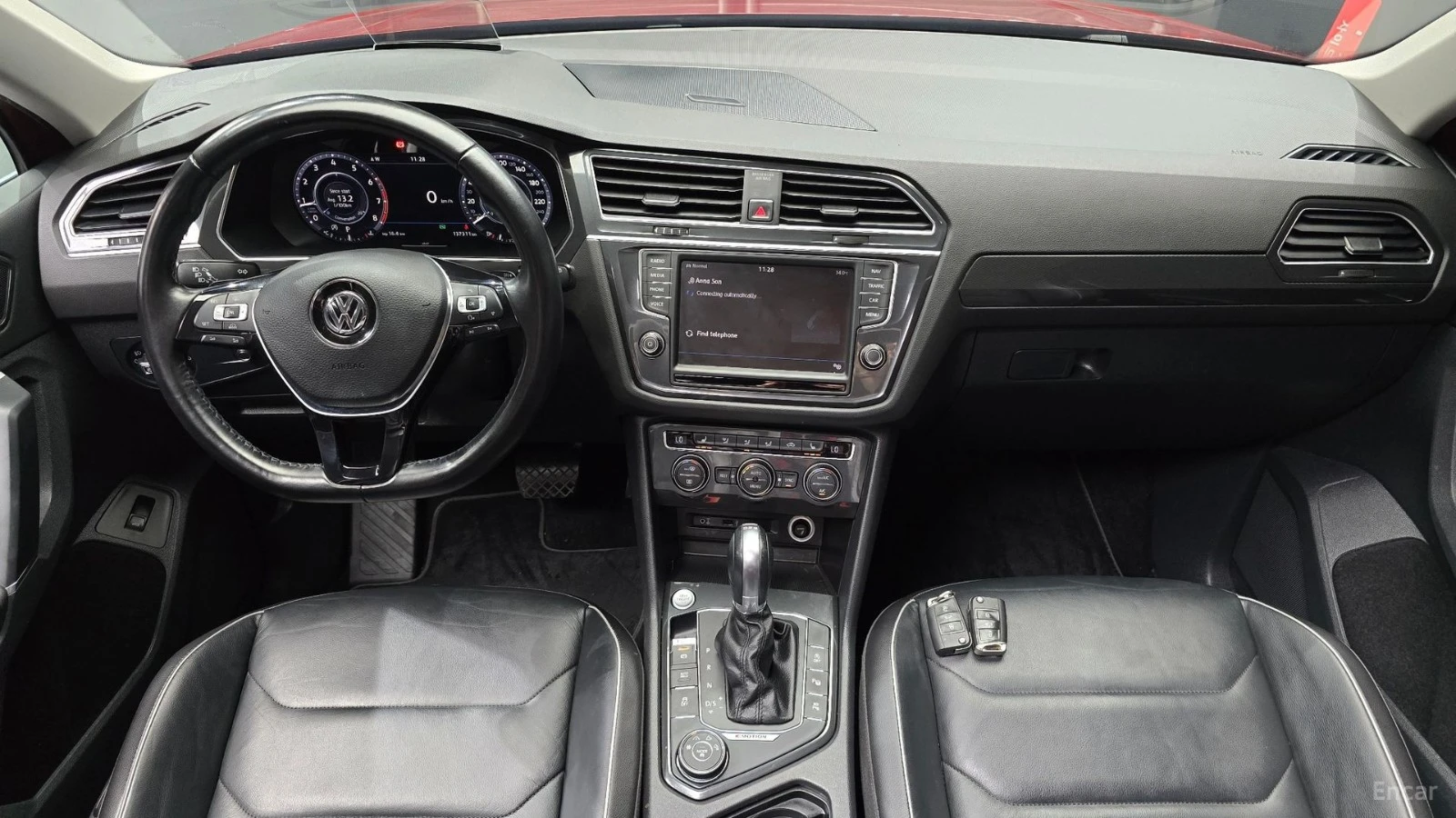 VW Tiguan TSI 4Motion* КОЖА* НАВИ* ПАНО, снимка 5 - Автомобили и джипове - 55545487