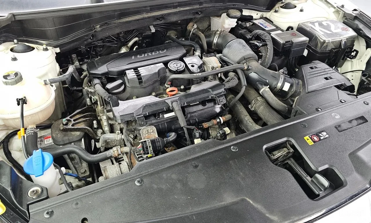 Kia Sportage * Gasoline 1.6 Turbo 2WD * БЕЗ ПЪРВОНАЧАЛНА ВНОСКА, снимка 6 - Автомобили и джипове - 55898065