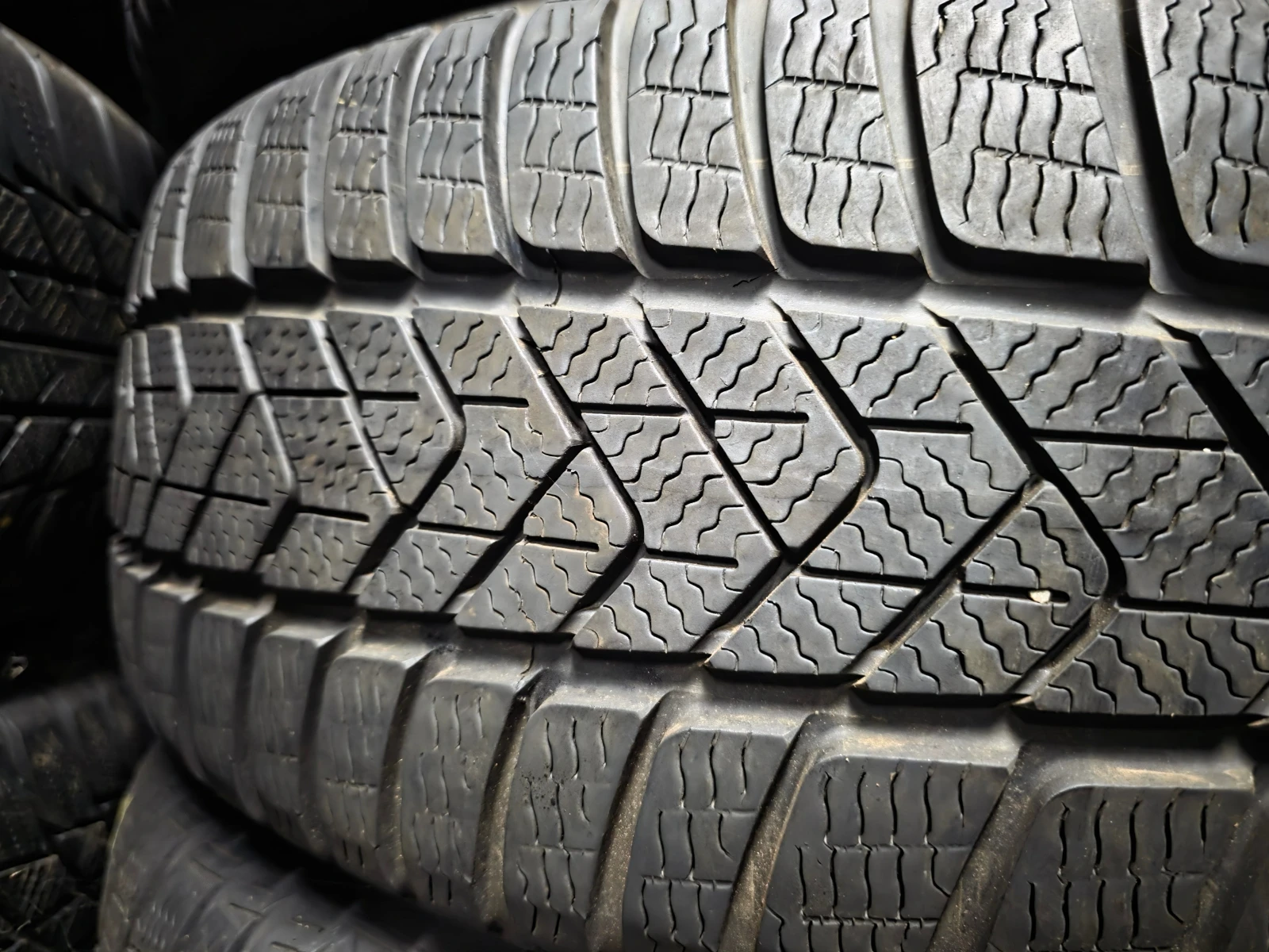 ���� 225/55R17 | Mobile.bg � ����������� 3
