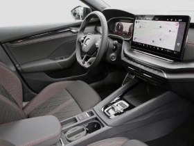 Skoda Octavia 2.0 TSI* RS* DSG* HEAD-UP* DISTR* KEYLESS* CARPLAY, снимка 9