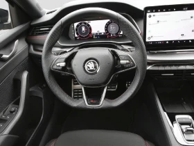 Skoda Octavia 2.0 TSI* RS* DSG* HEAD-UP* DISTR* KEYLESS* CARPLAY, снимка 5