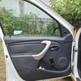 Dacia Logan, снимка 9