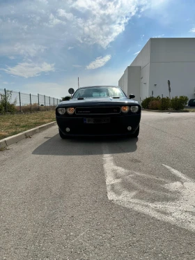     Dodge Challenger 5.7