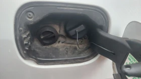 Renault Clio 1.2 Газ/бензин, снимка 6