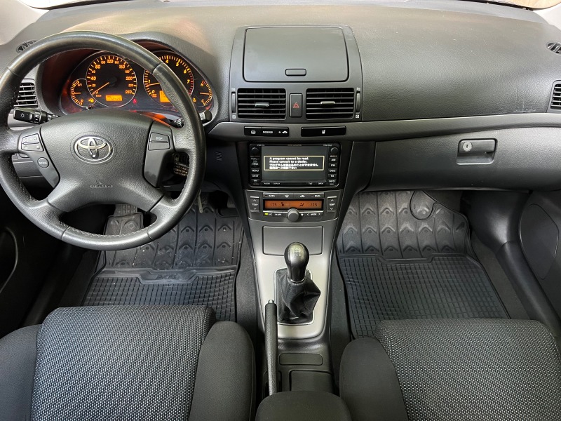 Toyota Avensis 2.0VVT-i #FACELIFT#NAVI#UNIKAT#, снимка 15 - Автомобили и джипове - 46130097