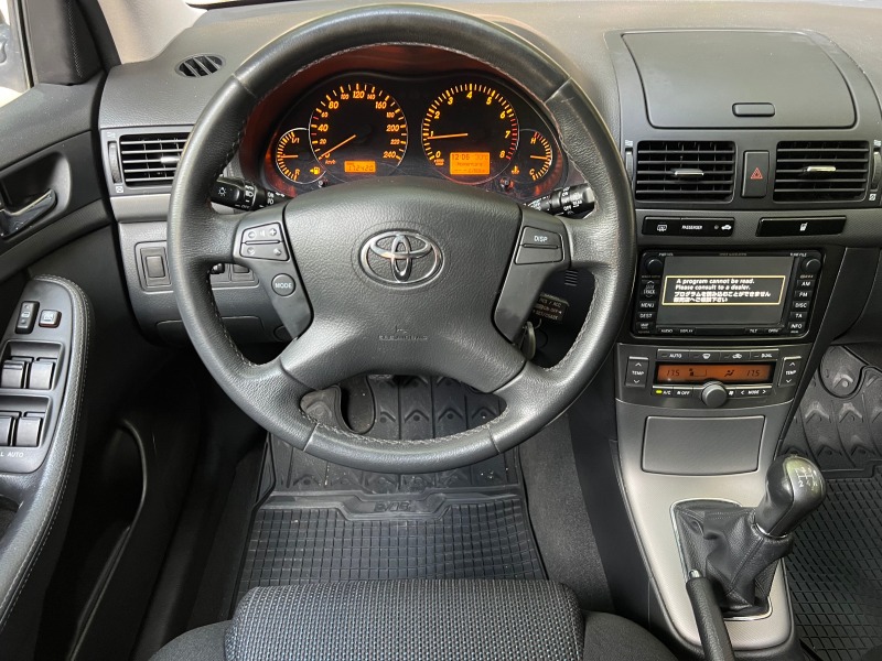 Toyota Avensis 2.0VVT-i #FACELIFT#NAVI#UNIKAT#, снимка 16 - Автомобили и джипове - 46130097