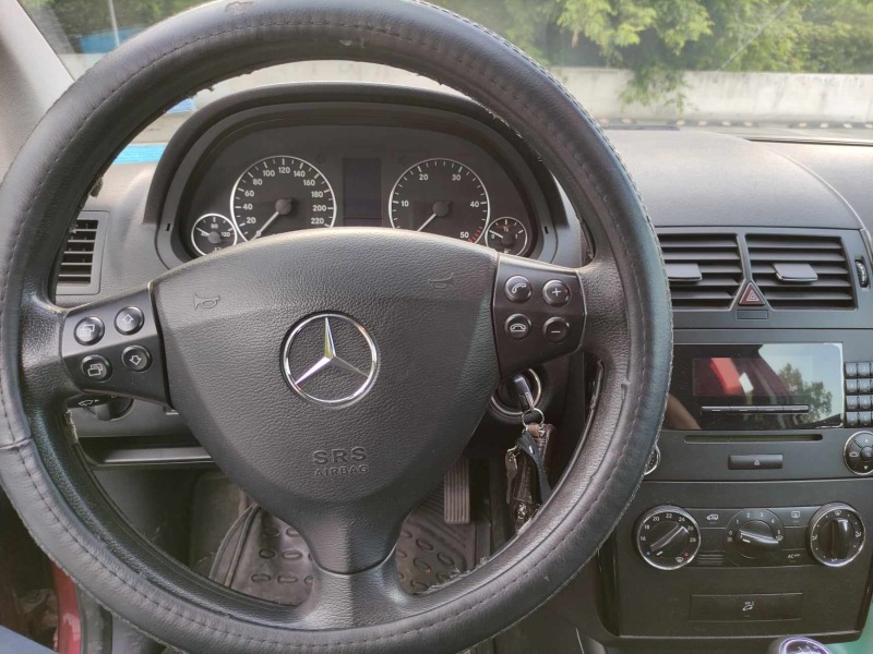 Mercedes-Benz A 180 CDI, снимка 9 - Автомобили и джипове - 46409320
